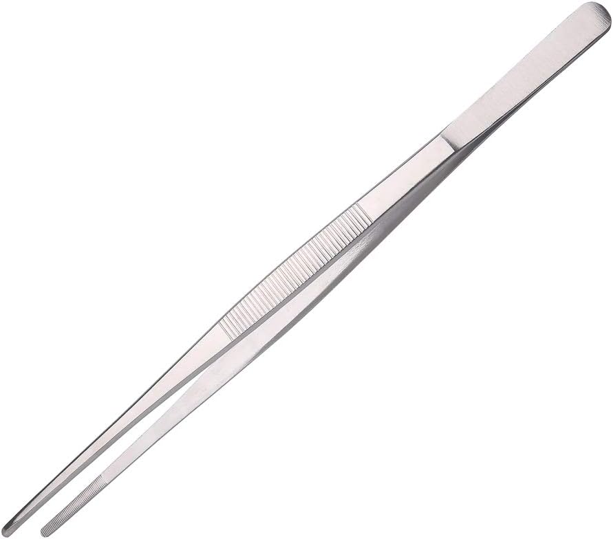 Pinzas curvas para chef de precisión.